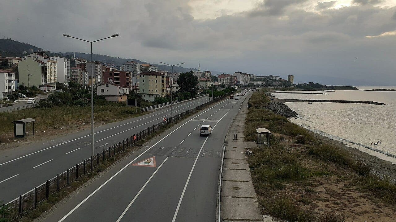 Arsin ilçesinden bir görünüm